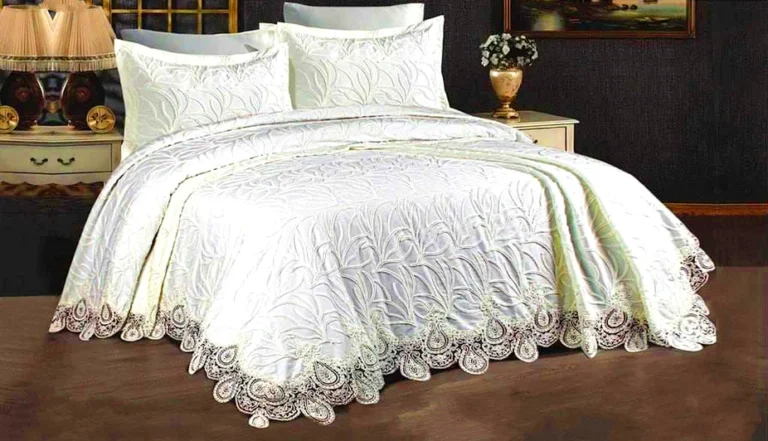 مقاس سرير غرفة نوم و مفروشاتها